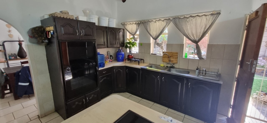 5 Bedroom Property for Sale in Elandsrand North West